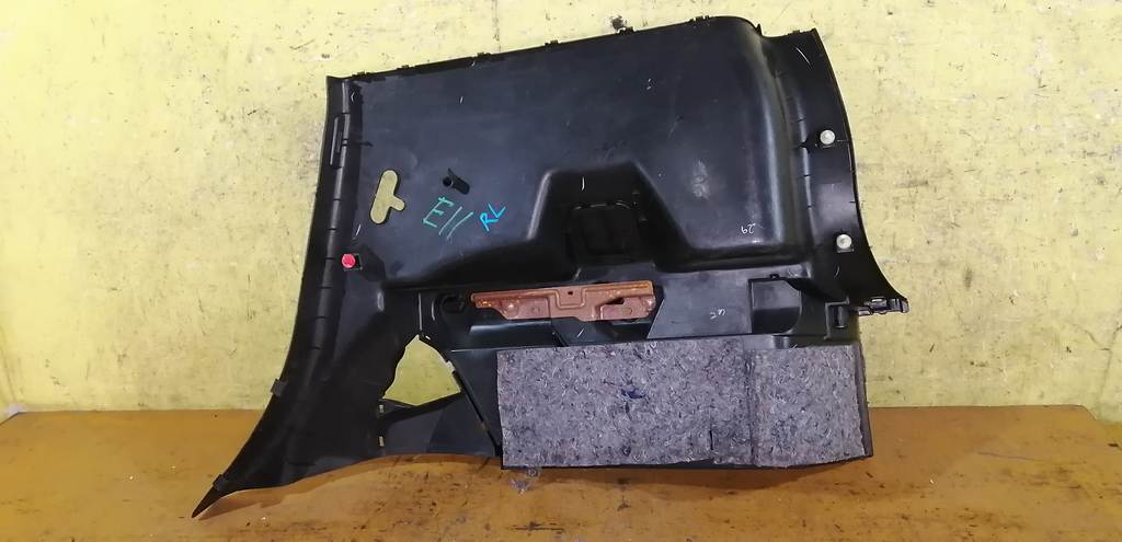 обшивка багажника Nissan Note