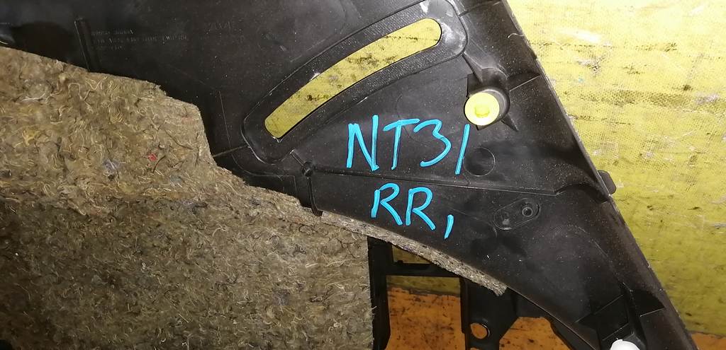 обшивка багажника Nissan X-Trail