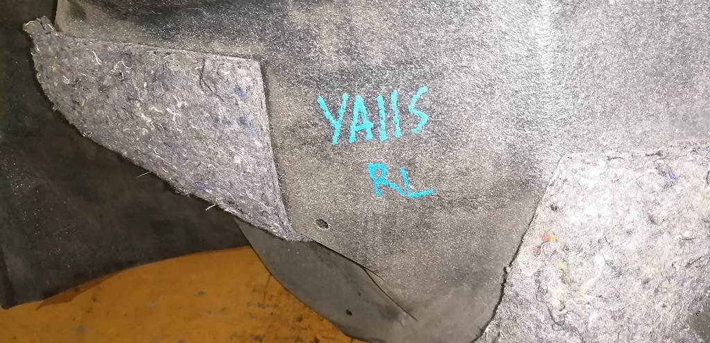 обшивка багажника Suzuki SX4