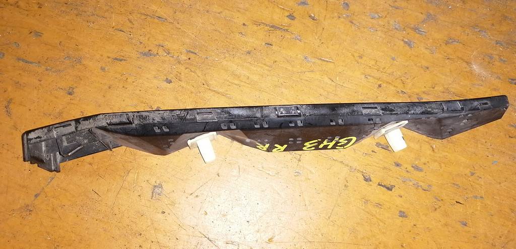 крепеж бампера Subaru Impreza