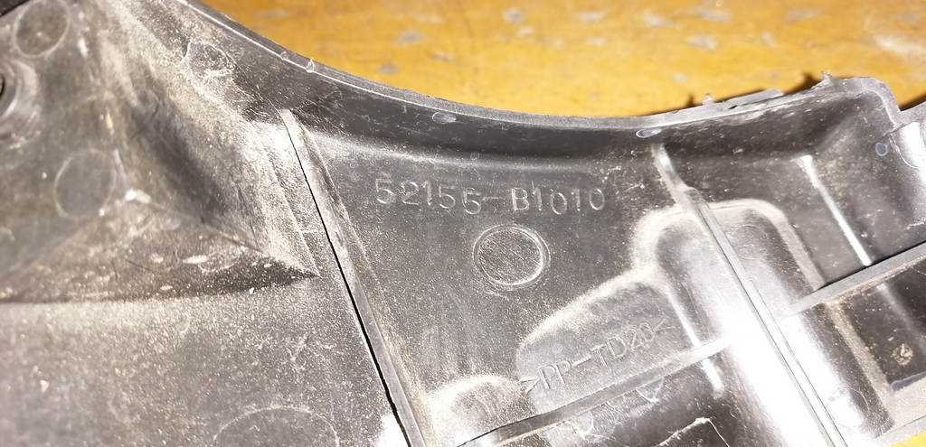 крепеж бампера Toyota Passo