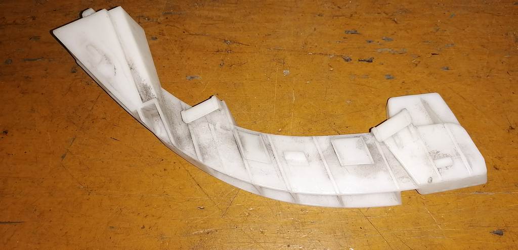 крепеж бампера Subaru Impreza