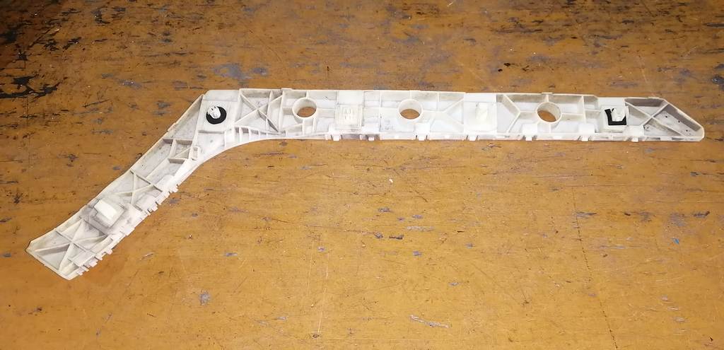 крепеж бампера Nissan Teana