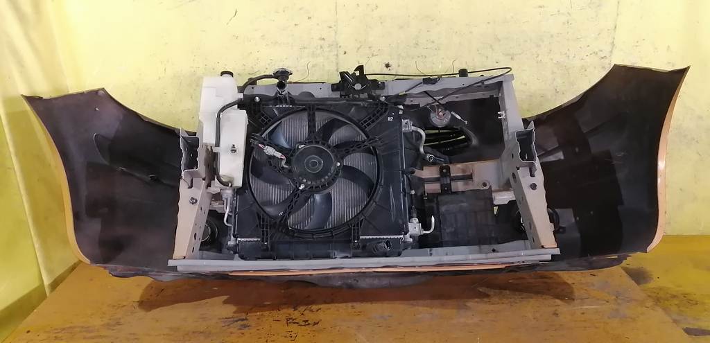 ноускат Nissan March