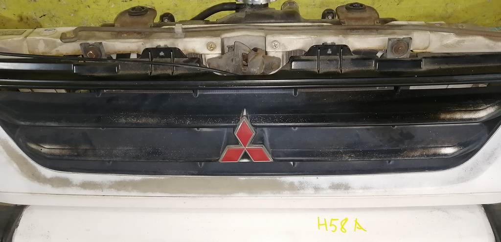 ноускат Mitsubishi Pajero Mini