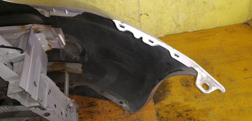 ноускат Nissan March