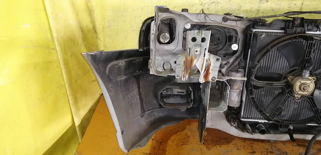 ноускат Nissan Sunny