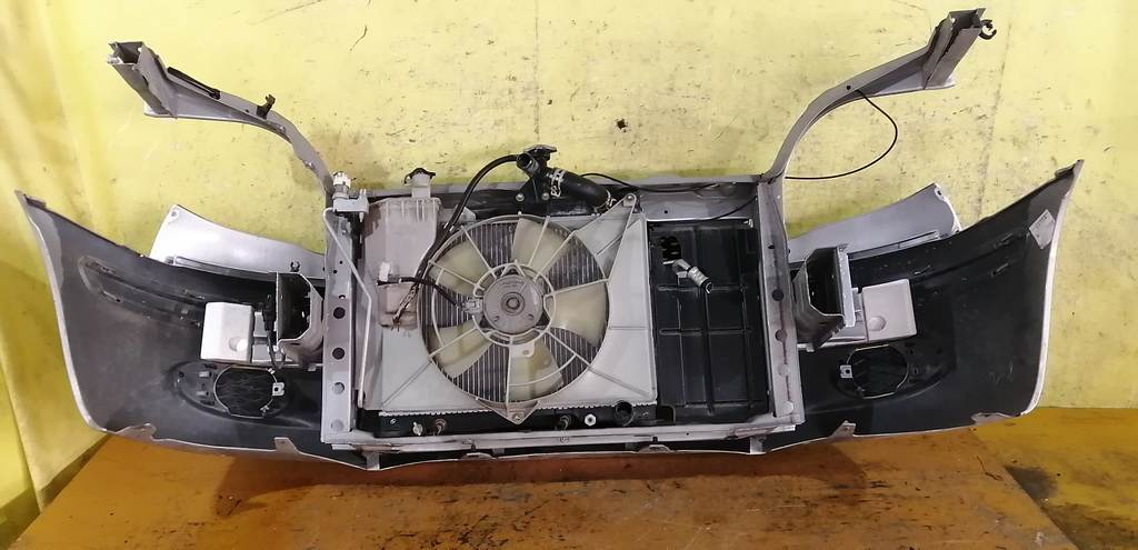 ноускат Toyota Funcargo