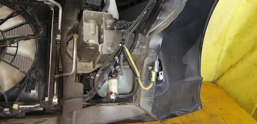 ноускат Honda Freed Spike