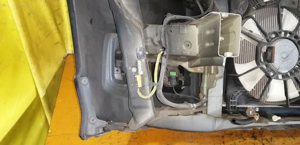 ноускат Honda Freed Spike