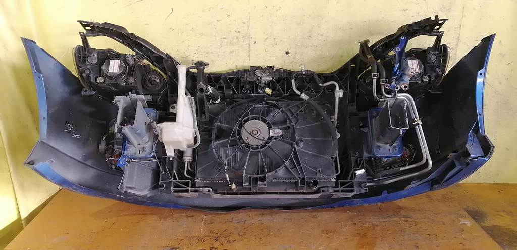 ноускат Mazda Demio