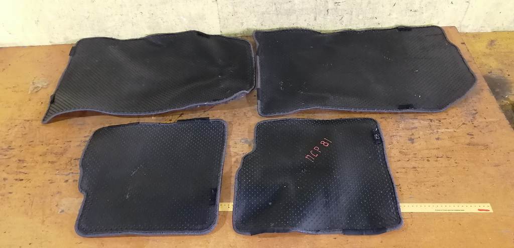 коврик Toyota Sienta