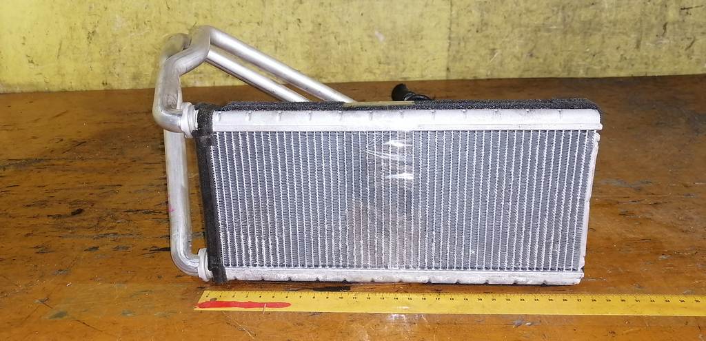 радиатор печки Subaru Legacy