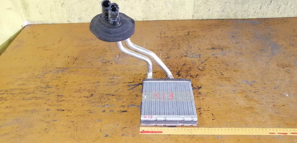 радиатор печки Nissan March