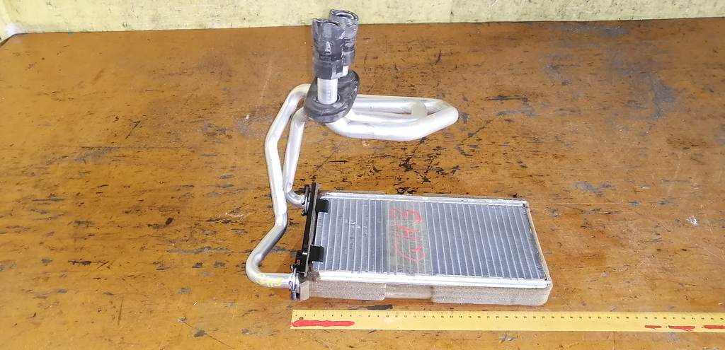 радиатор печки Subaru Impreza