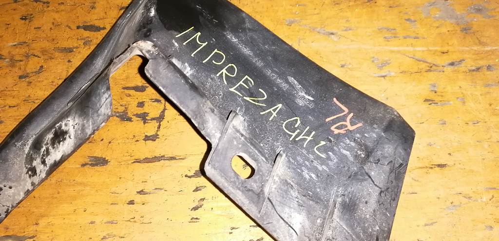 подкрылок Subaru Impreza