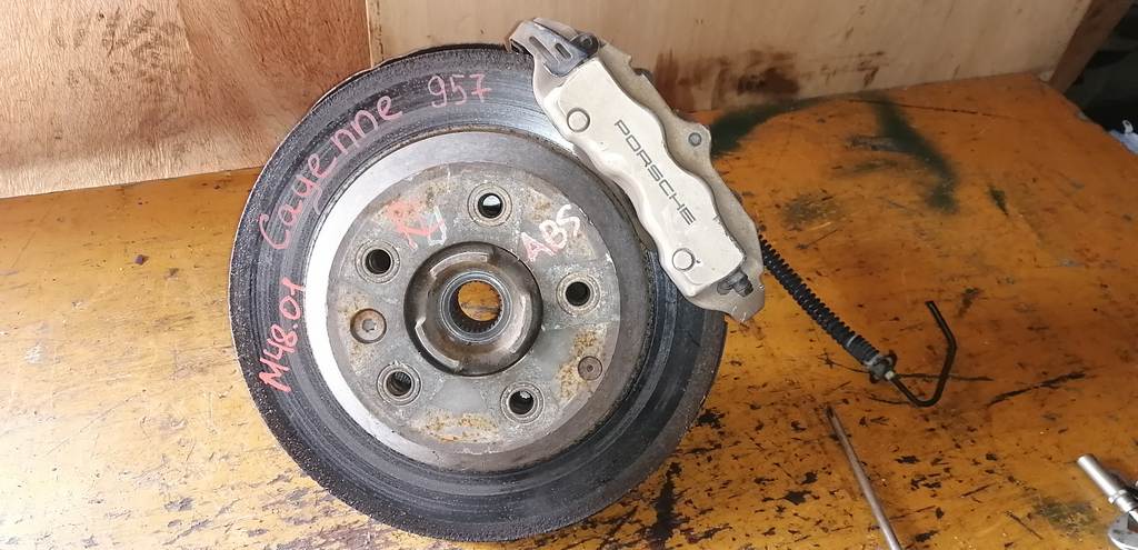 ступица Porsche Cayenne