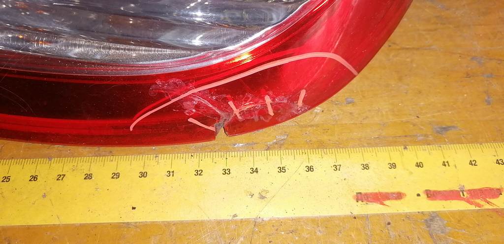 стоп-сигнал Nissan Teana