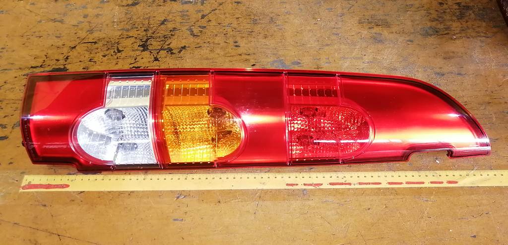 стоп-сигнал Renault Kangoo