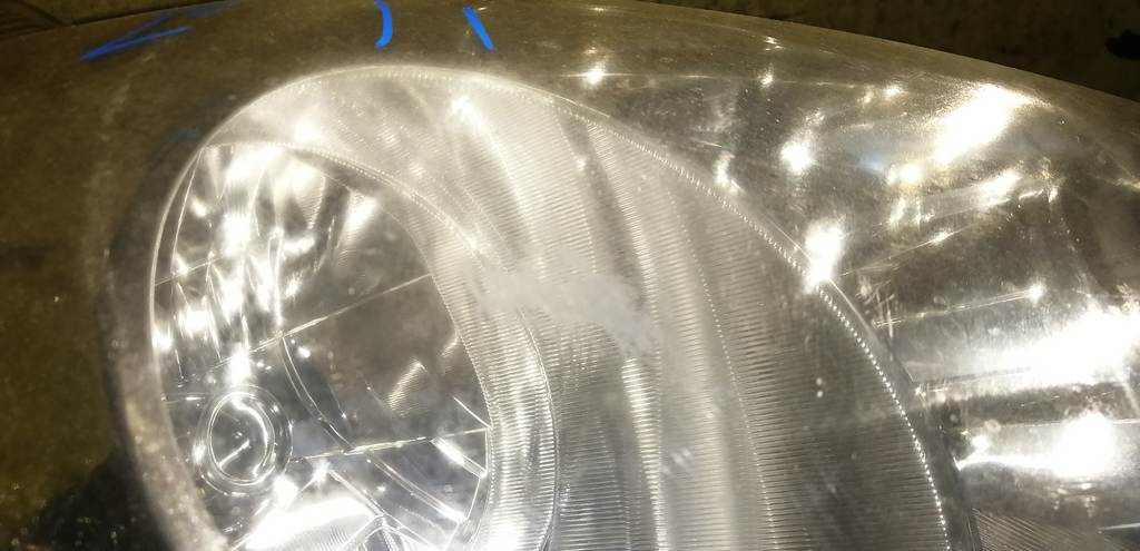 фара Nissan Note