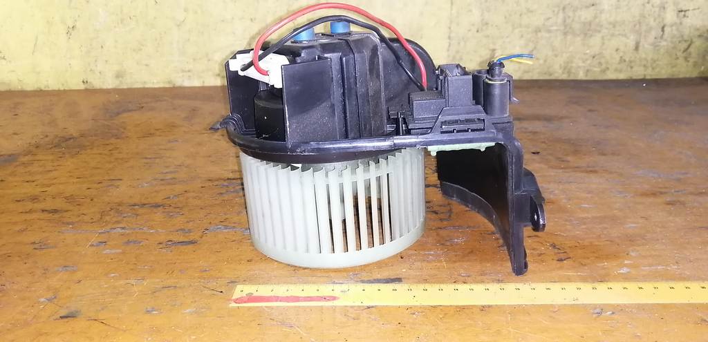 мотор печки Renault Kangoo