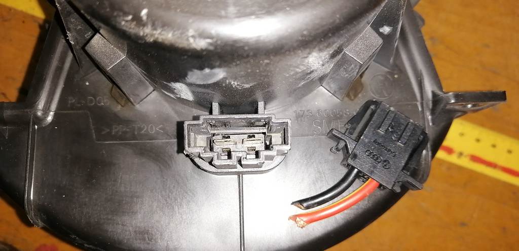 мотор печки Porsche Cayenne