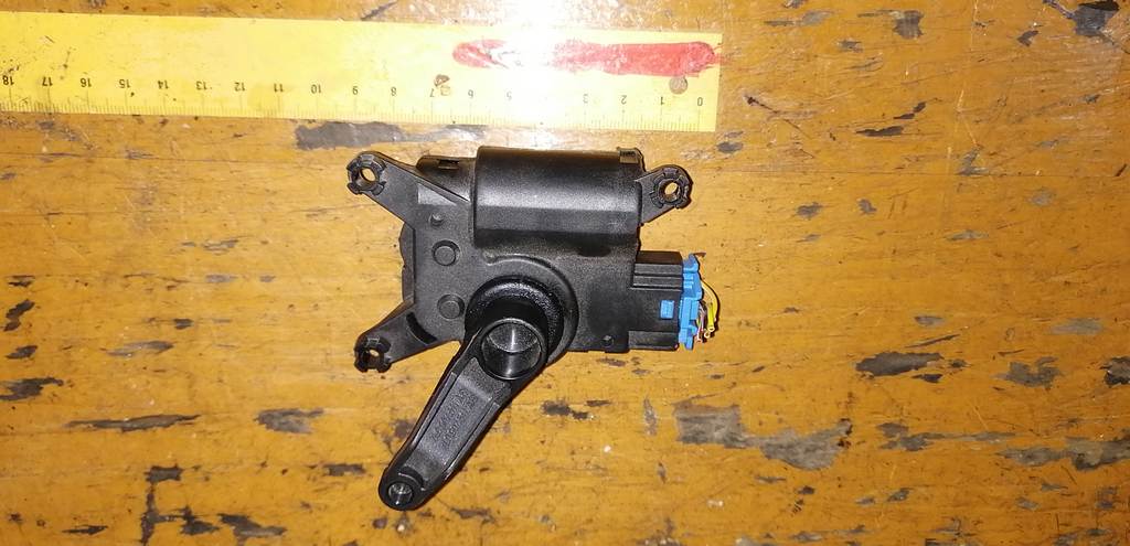 сервопривод заслонок печки Porsche Cayenne