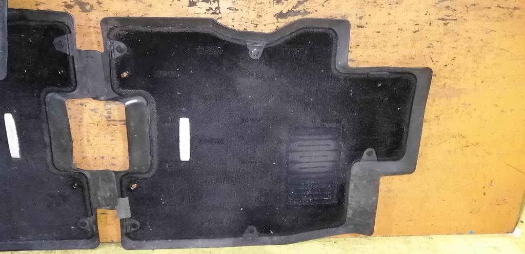 коврик Nissan X-Trail