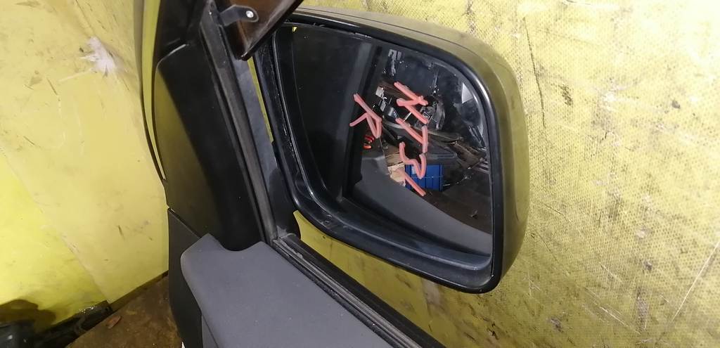 зеркало Nissan X-Trail