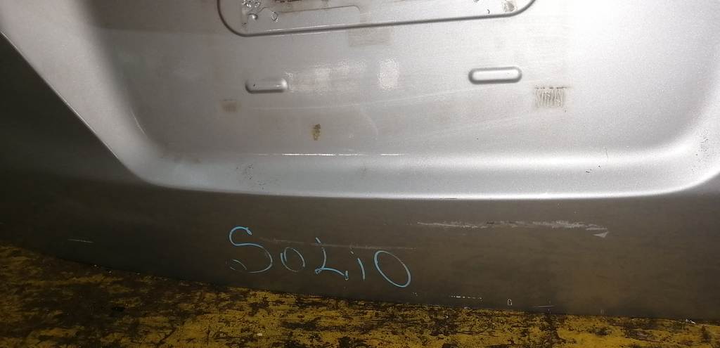 дверь 5-я Suzuki Solio