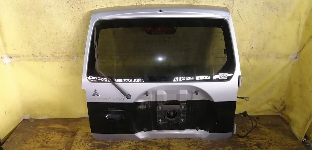 дверь 5-я Mitsubishi Pajero Mini