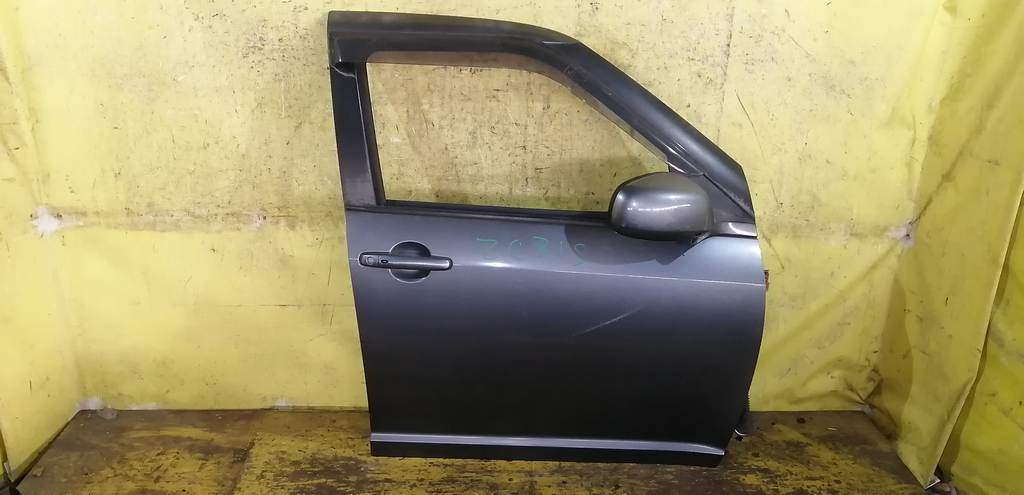 дверь Suzuki Swift