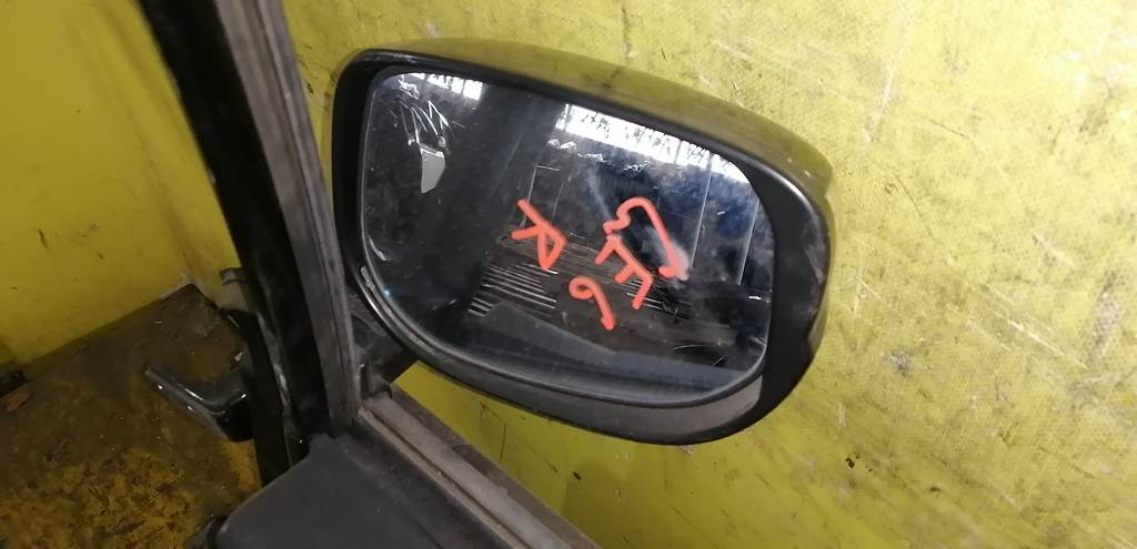 зеркало Honda Fit