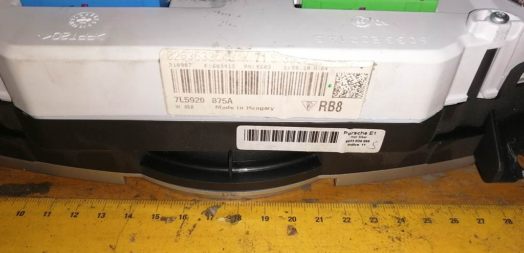 щиток приборов Porsche Cayenne