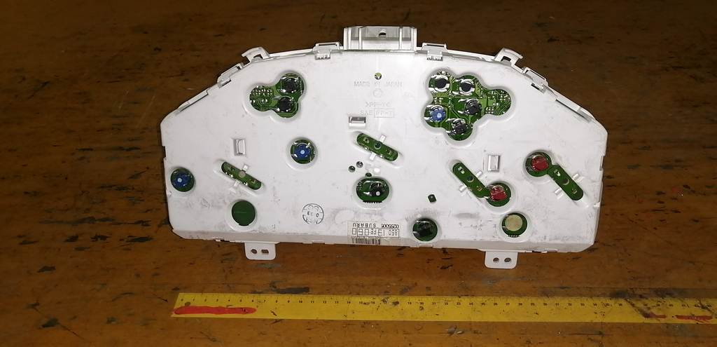 щиток приборов Subaru Impreza