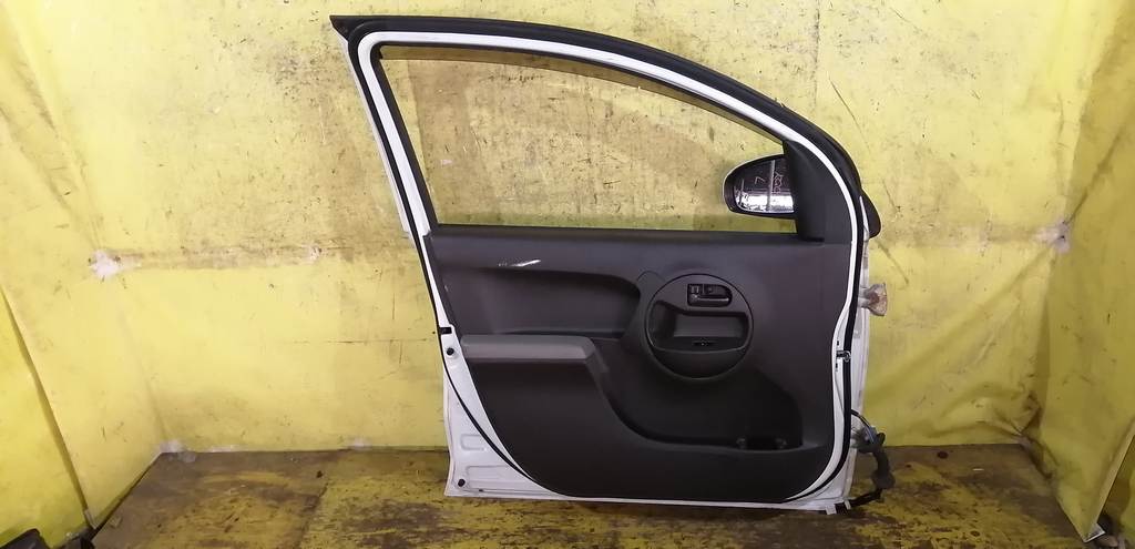дверь Toyota Passo