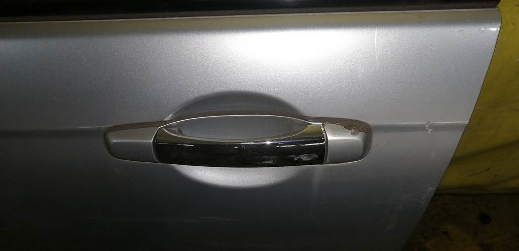 дверь Subaru Forester