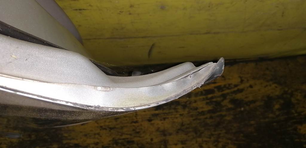 дверь Subaru Forester