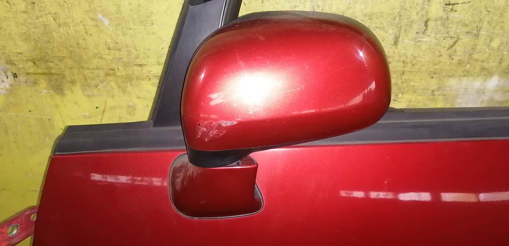 зеркало Mitsubishi Colt