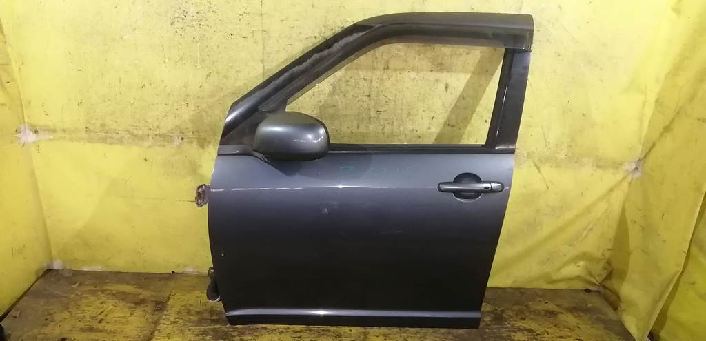 дверь Suzuki Swift