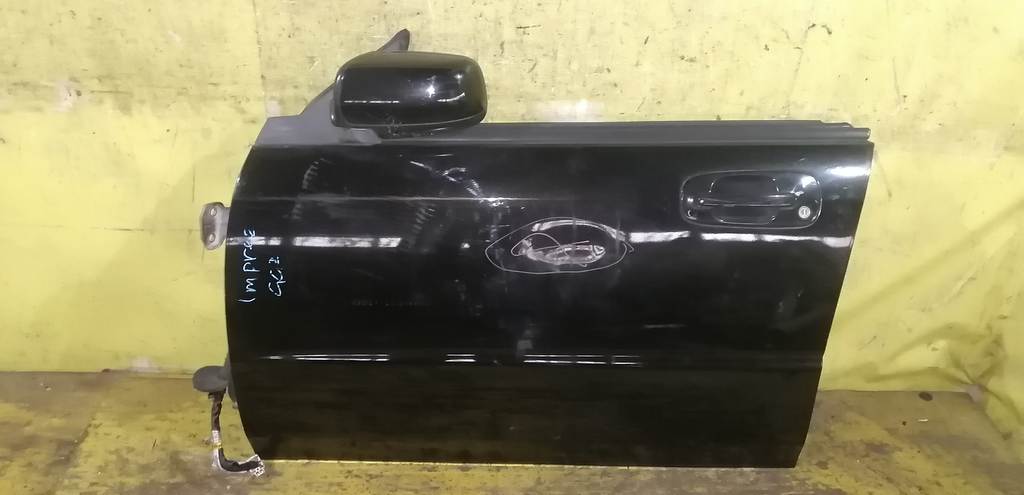 дверь Subaru Impreza