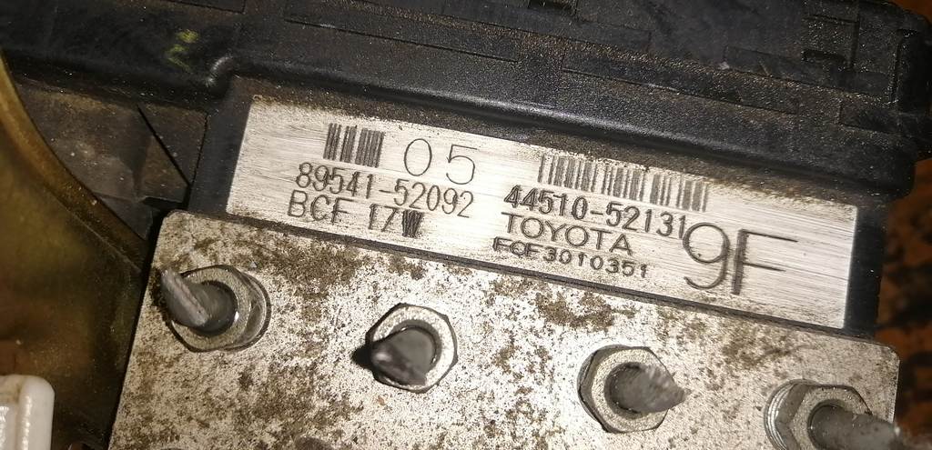 блок abs Toyota Funcargo