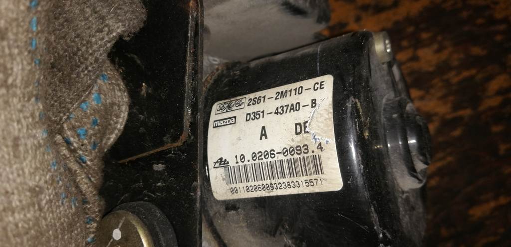блок abs Mazda Demio