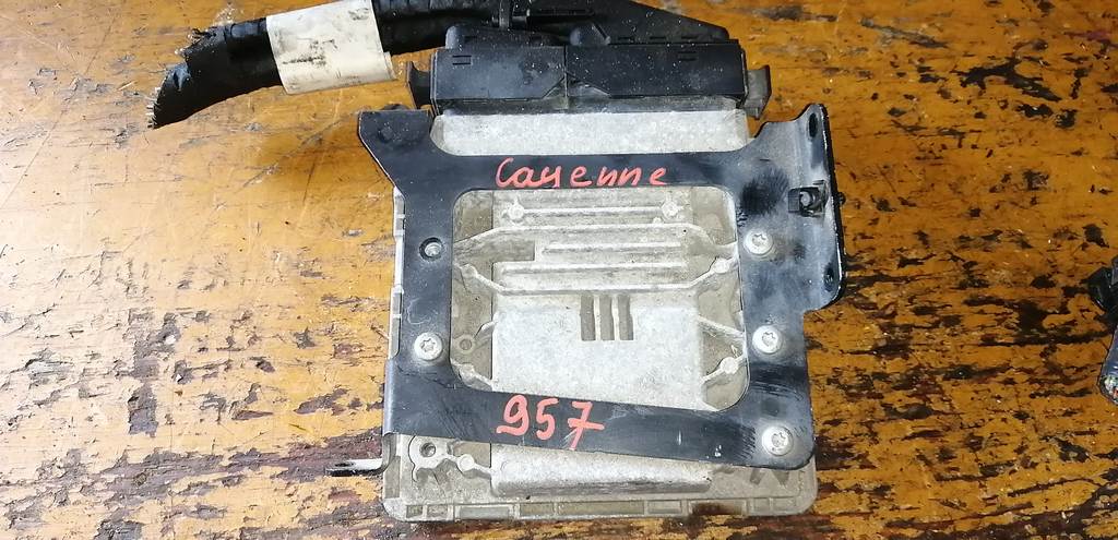 блок управления двс Porsche Cayenne