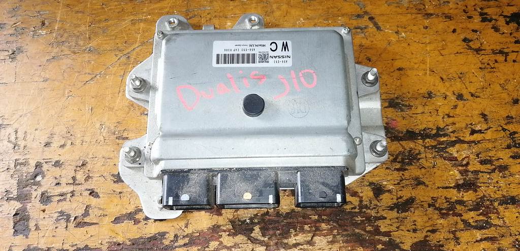 блок управления двс Nissan Dualis