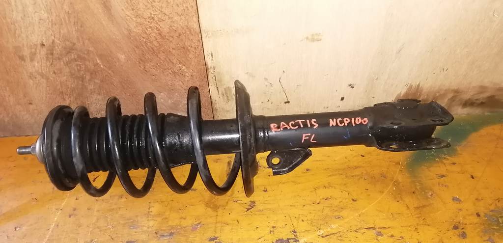 стойка Toyota Ractis