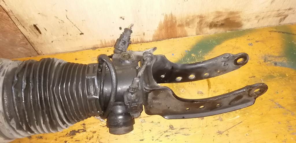 стойка Porsche Cayenne