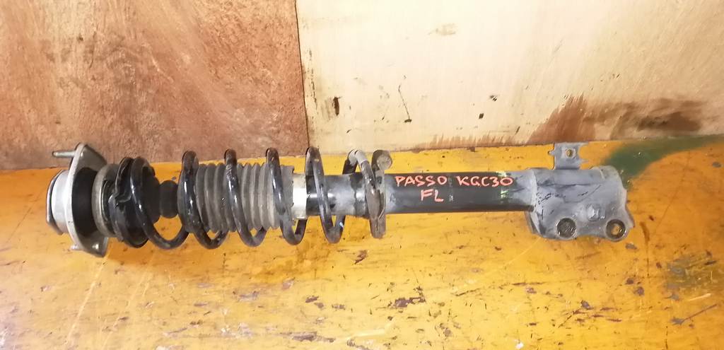 стойка Toyota Passo