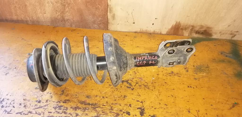 стойка Subaru Impreza