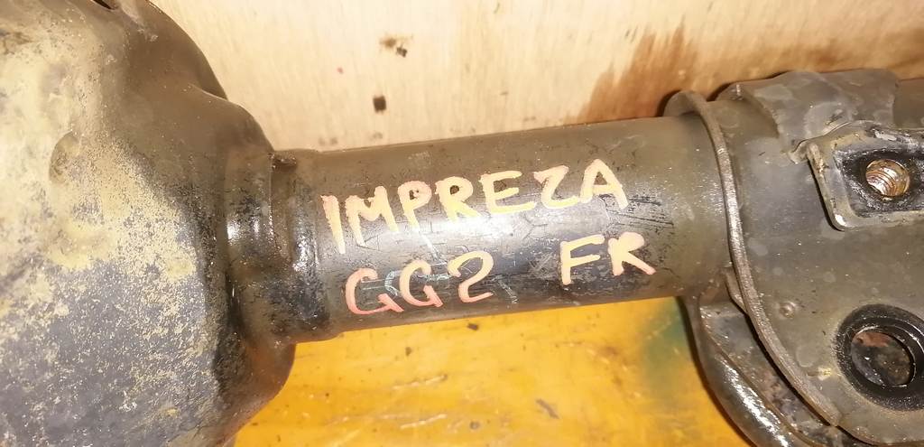 стойка Subaru Impreza